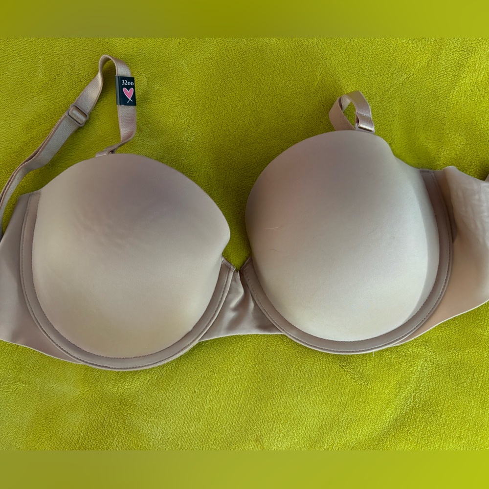 Nwst 32dd Victoria’s Secret bra